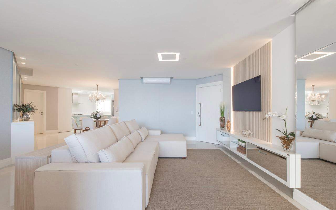 Apartamento à venda no Pioneiros: 
