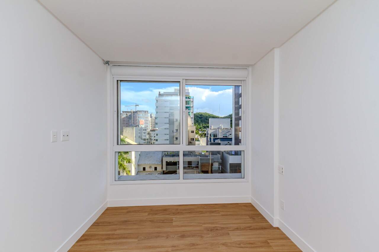 Apartamento à venda no Praia Brava: 