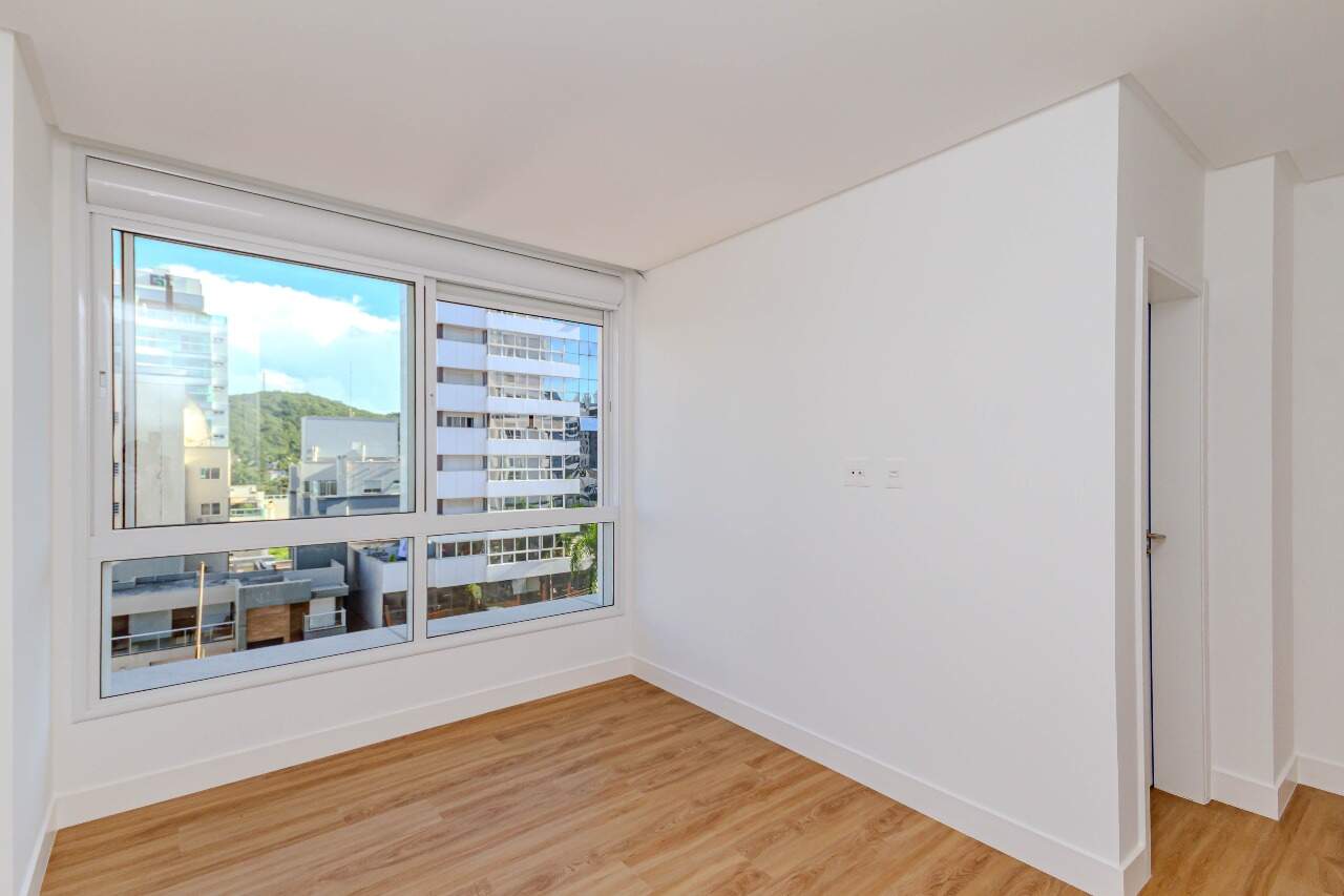 Apartamento à venda no Praia Brava: 