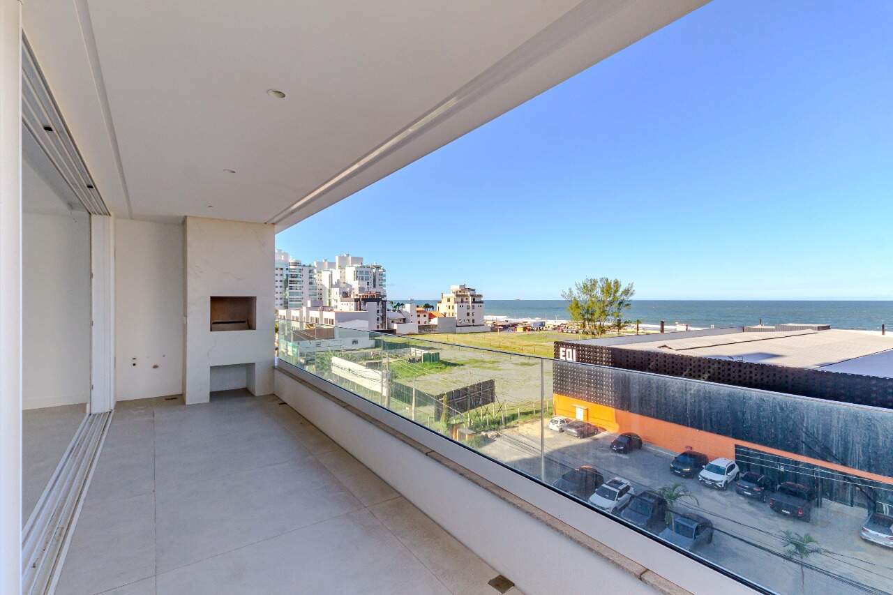 Apartamento à venda no Praia Brava: 