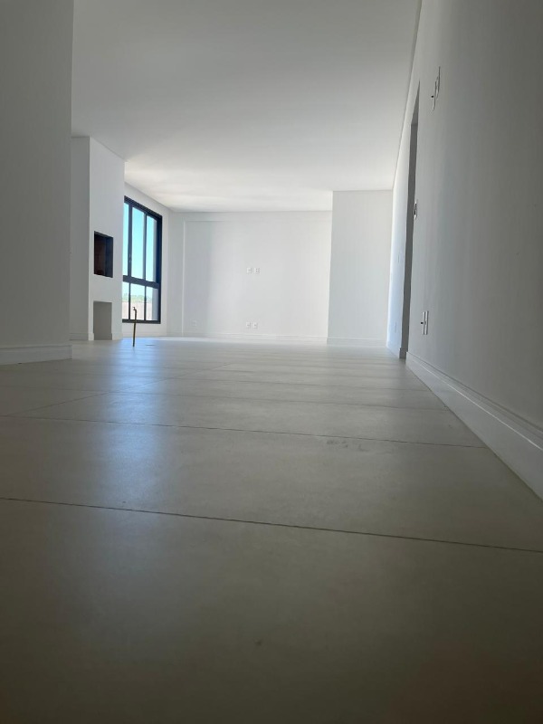 Apartamento diferenciado à venda no Praia Brava: 