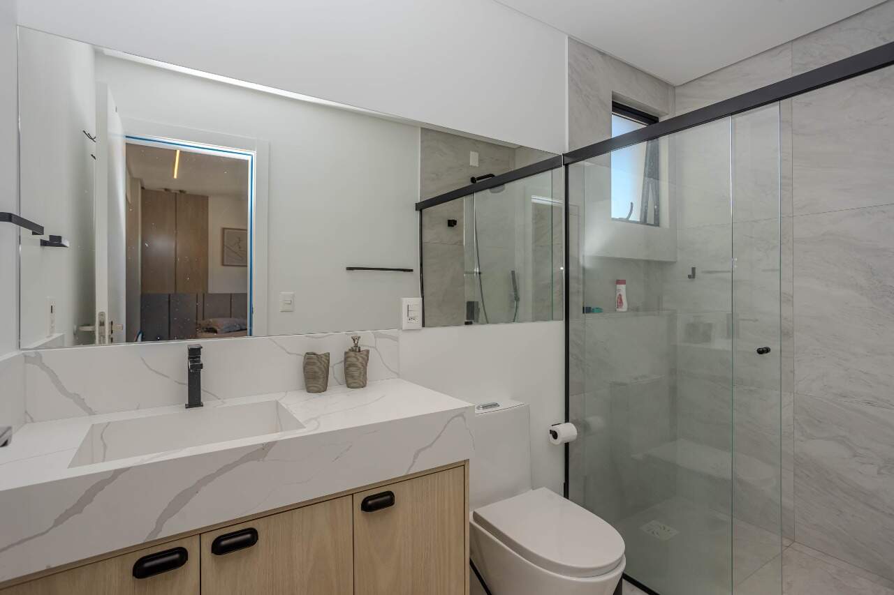 Apartamento para aluguel no Pioneiros: 