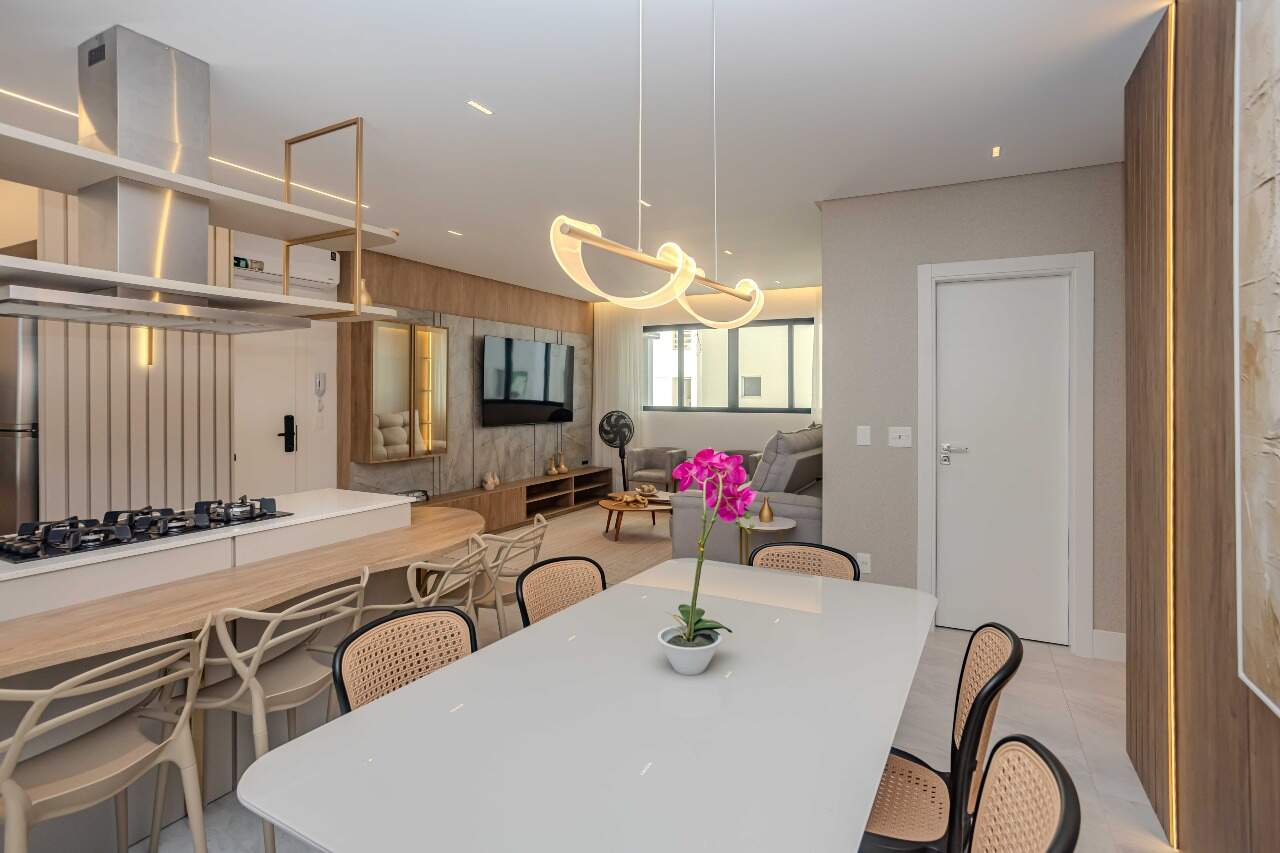 Apartamento para aluguel no Pioneiros: 