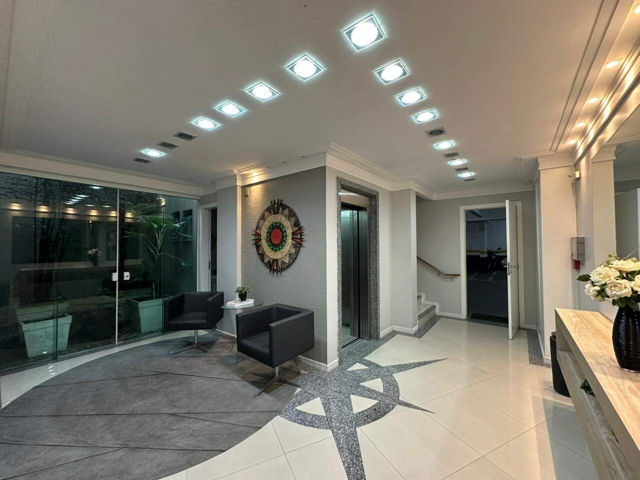 Apartamento para aluguel no Nações: 