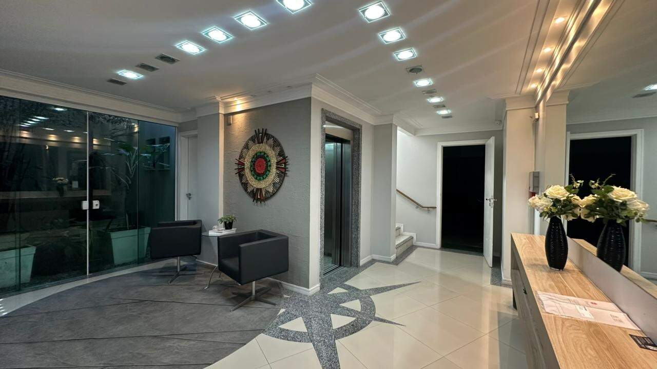 Apartamento para aluguel no Nações: 