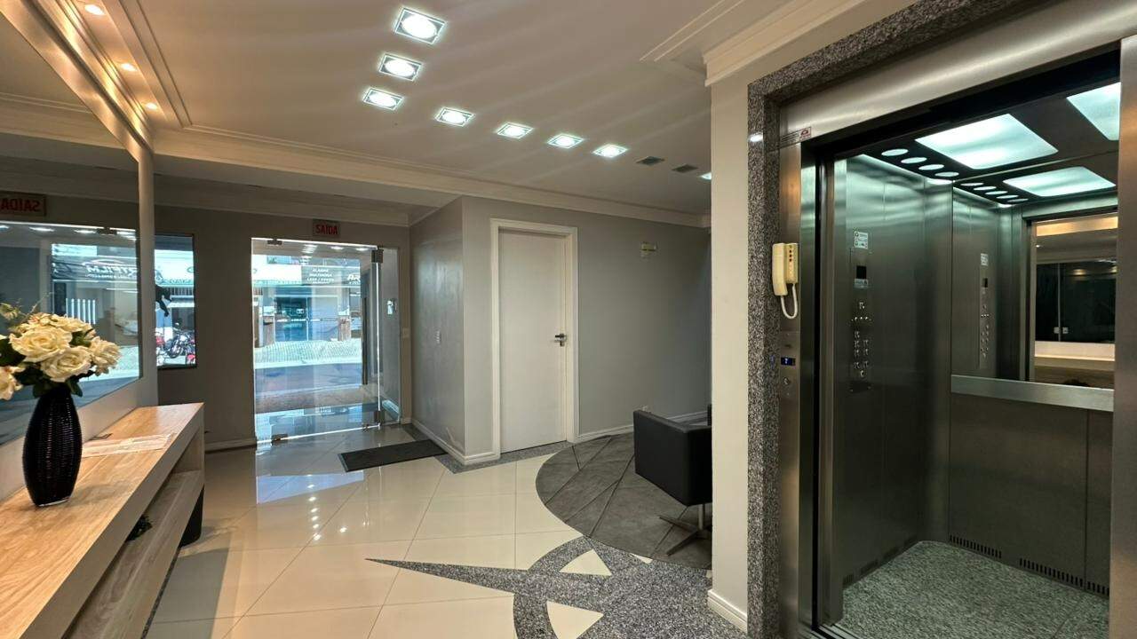Apartamento para aluguel no Nações: 