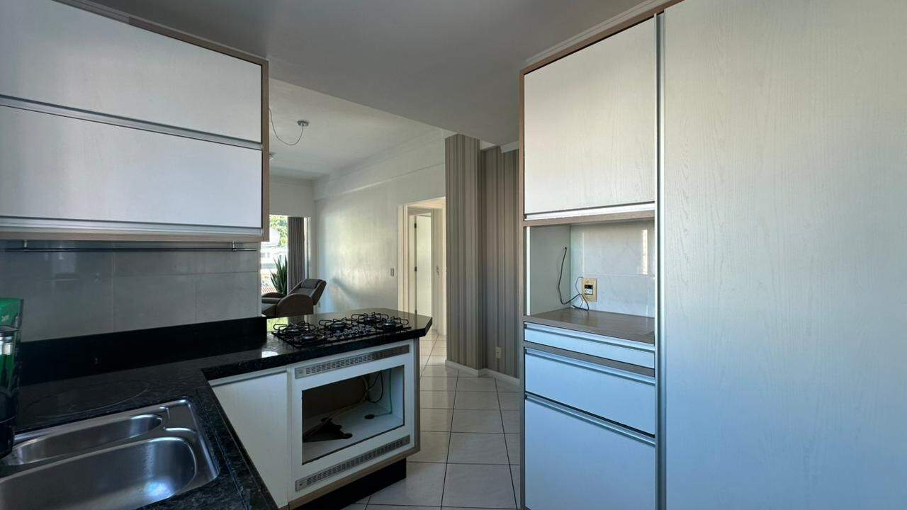Apartamento para aluguel no Nações: 