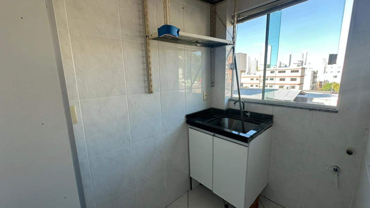 Apartamento para aluguel no Nações: 