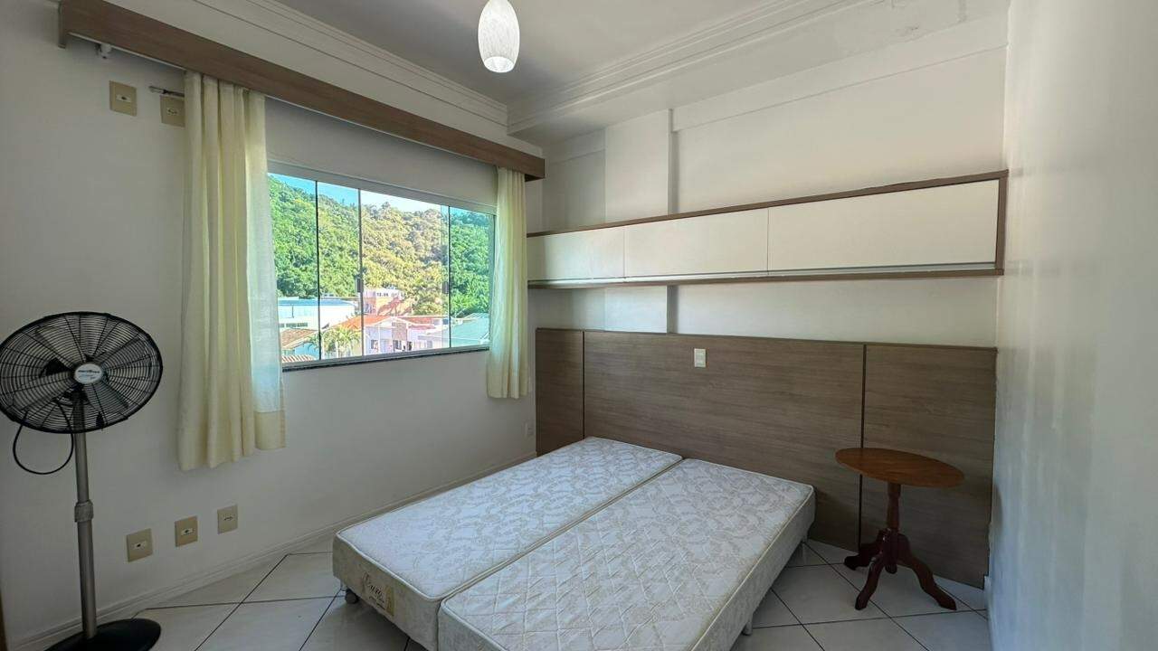 Apartamento para aluguel no Nações: 