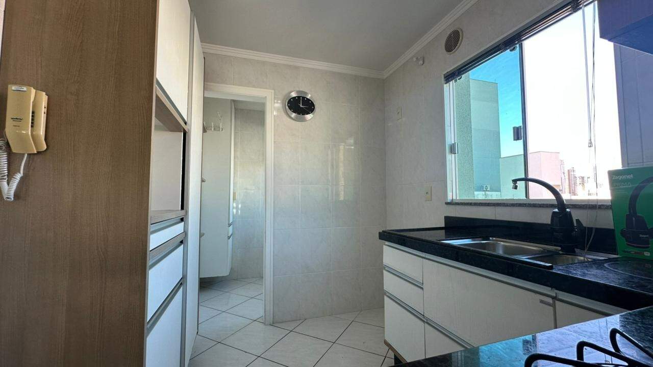 Apartamento para aluguel no Nações: 