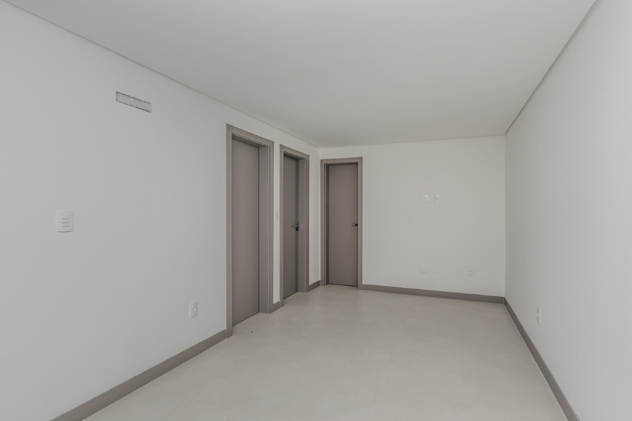 Apartamento à venda no Praia Brava: