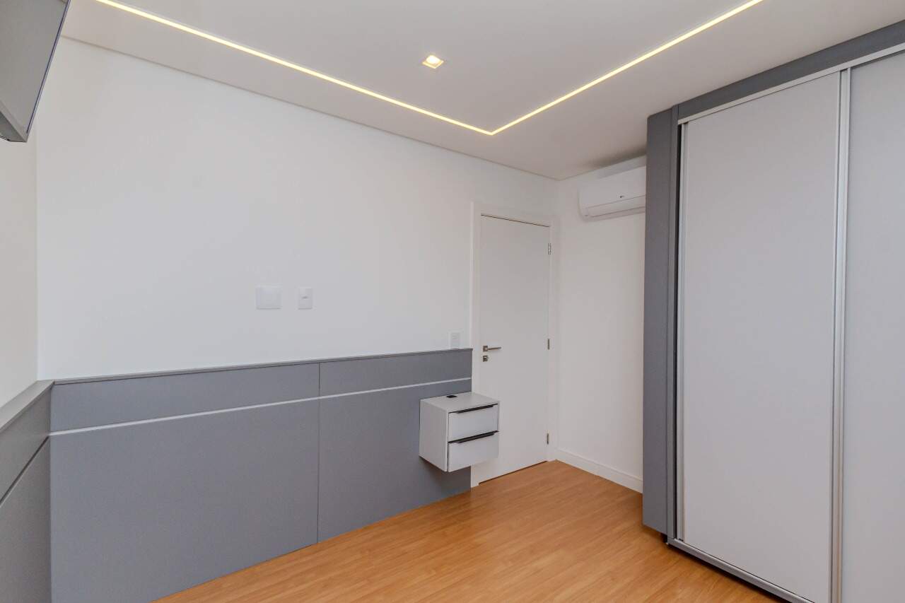 Apartamento à venda no Praia Brava: 