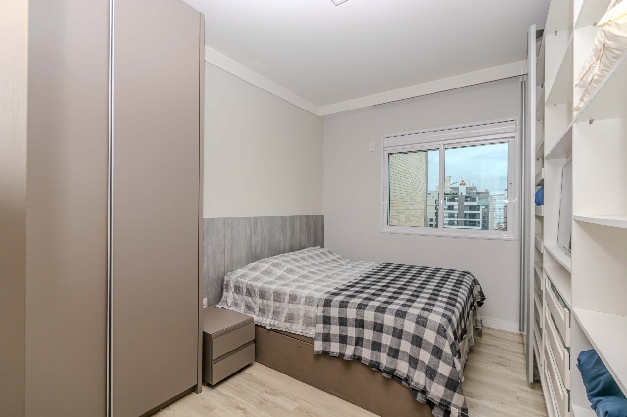 Apartamento à venda no Praia Brava: 