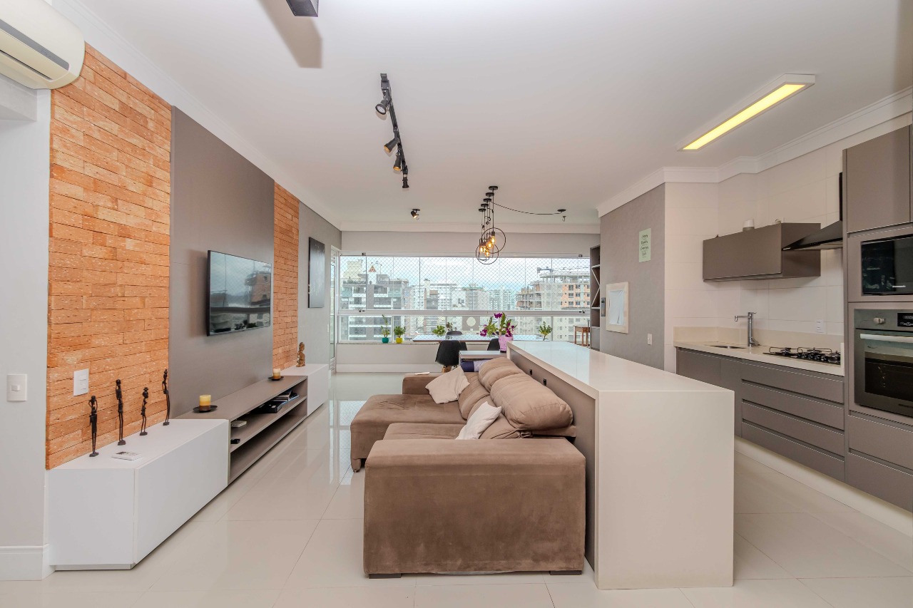 Apartamento à venda no Praia Brava: 