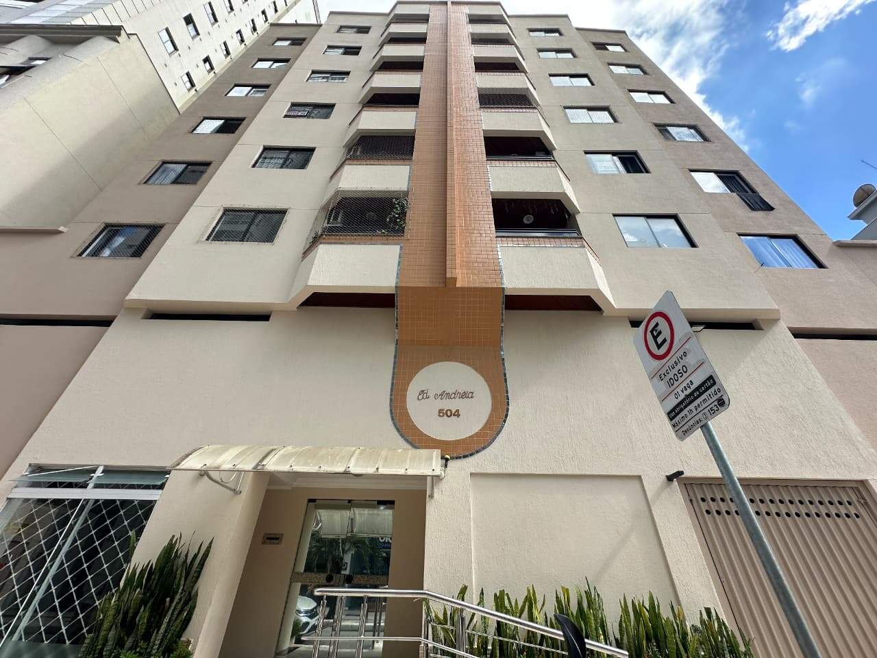 Apartamento para aluguel no Centro: 