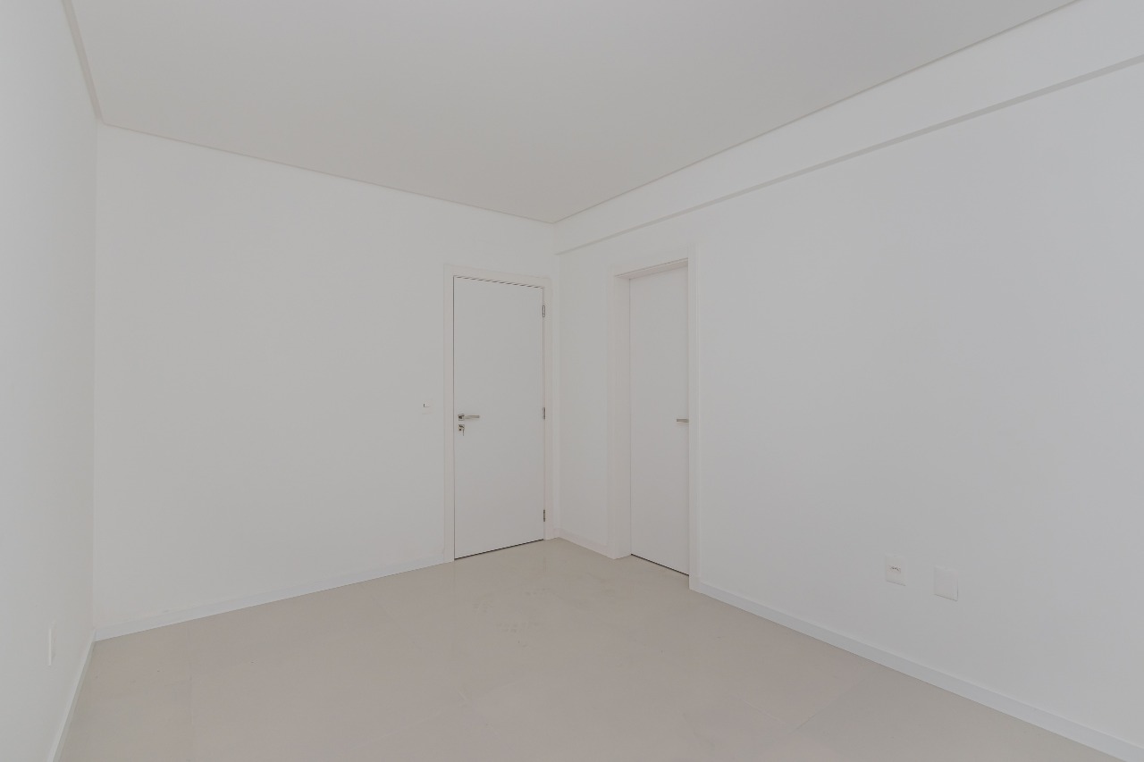 Apartamento à venda no Praia Brava: 