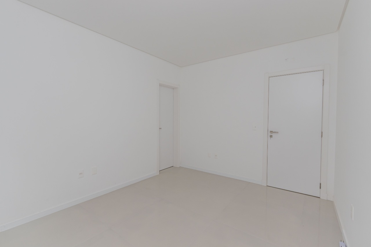 Apartamento à venda no Praia Brava: 