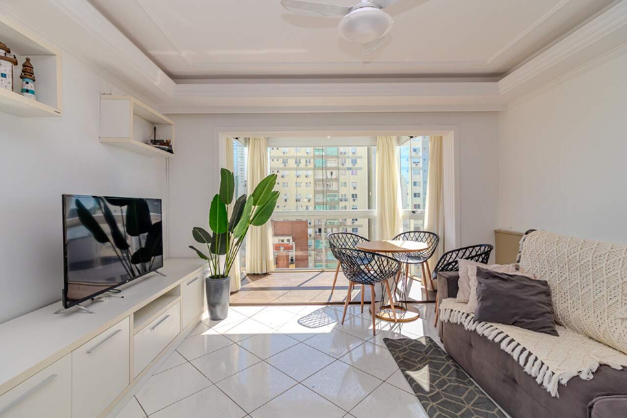 Apartamento para aluguel no Centro: 