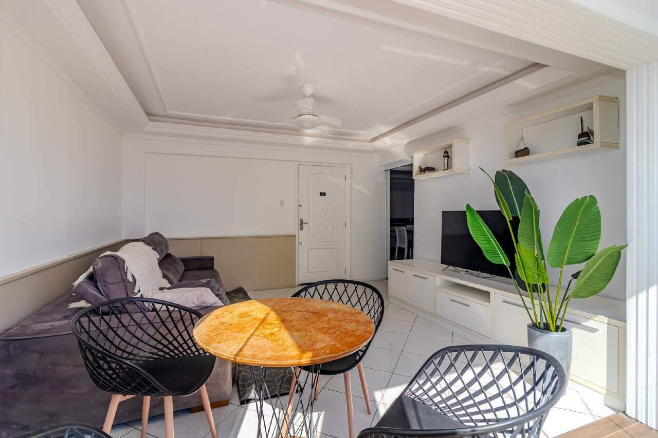 Apartamento para aluguel no Centro: 