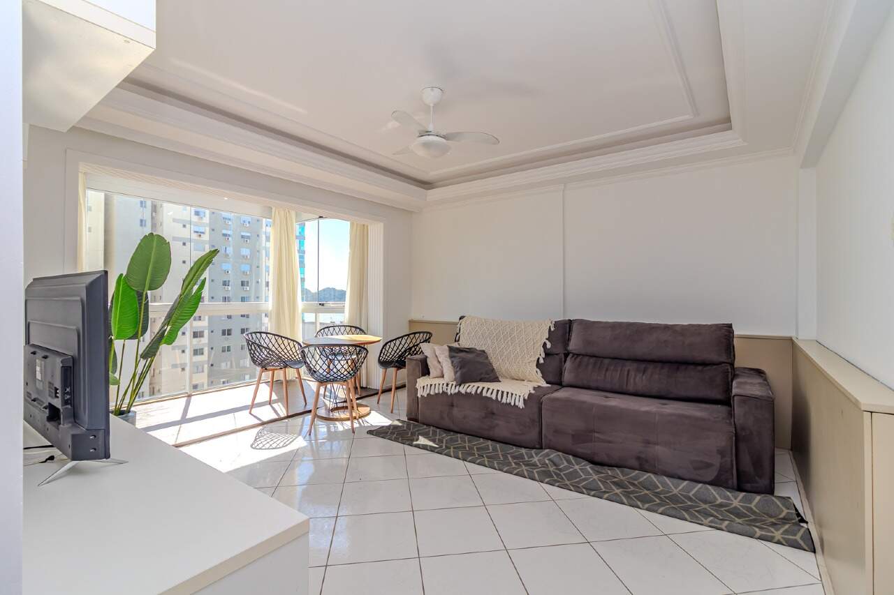 Apartamento para aluguel no Centro: 