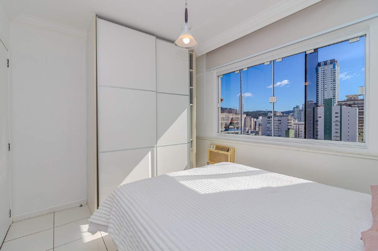 Apartamento para aluguel no Centro: 