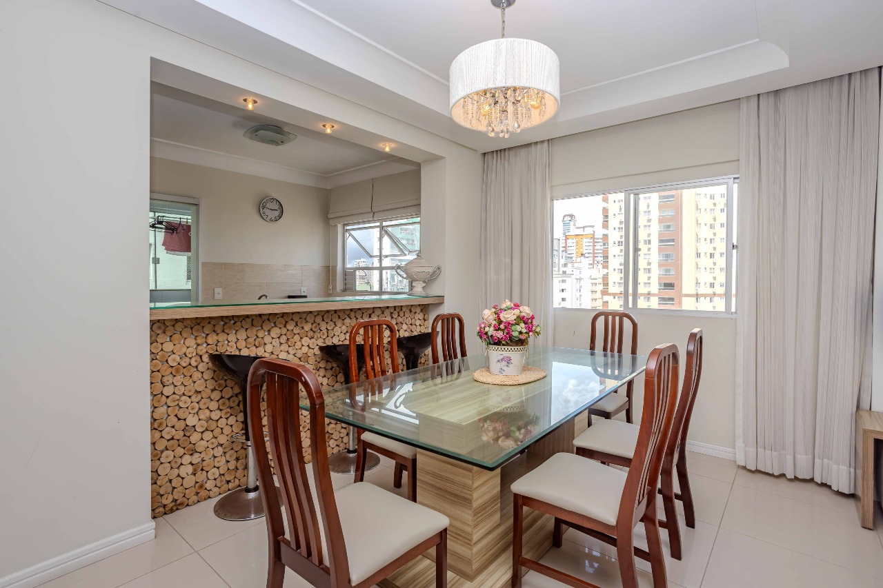 Apartamento à venda no Centro: