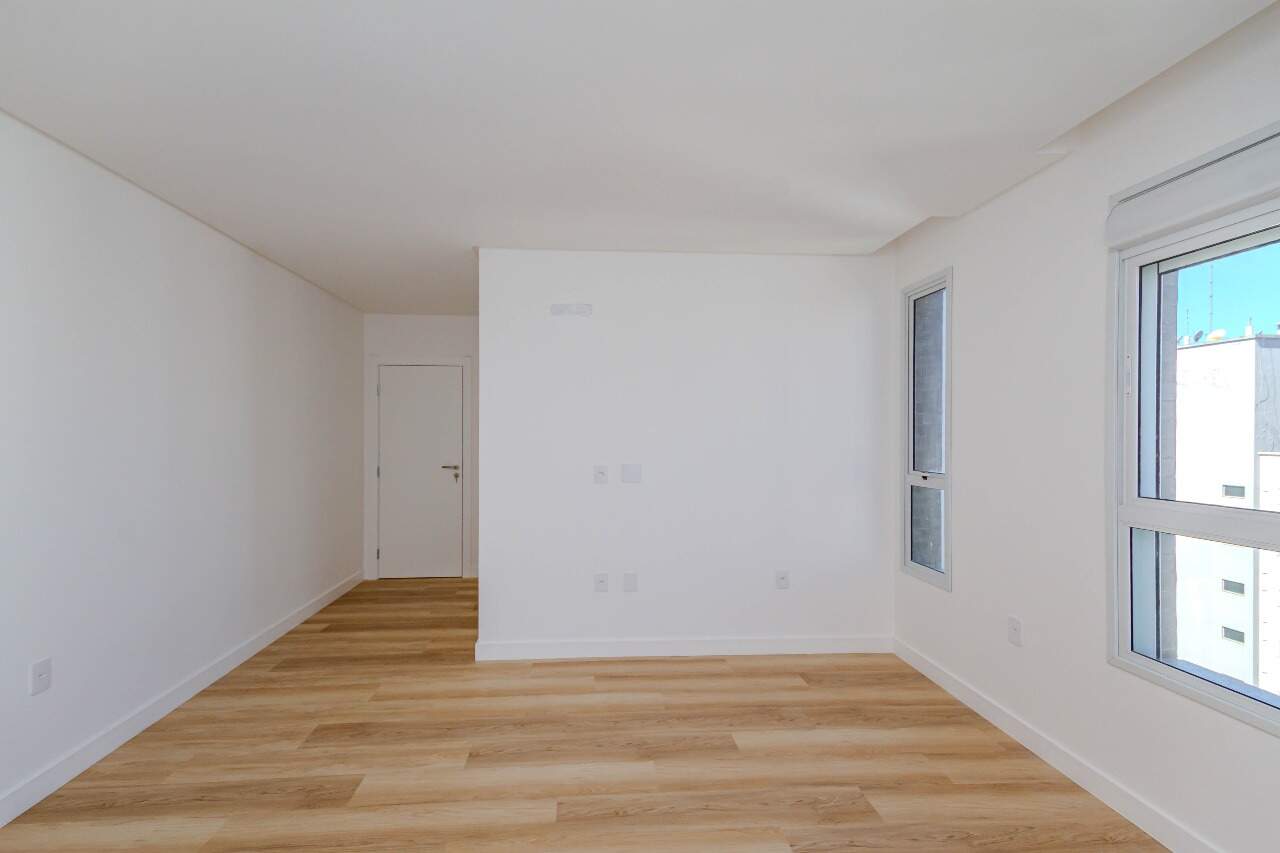 Apartamento diferenciado à venda no Centro: 