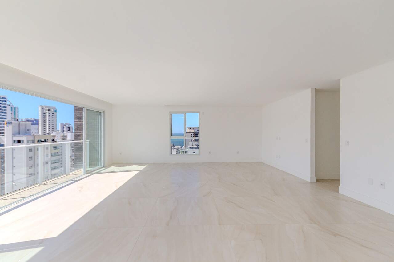 Apartamento diferenciado à venda no Centro: 