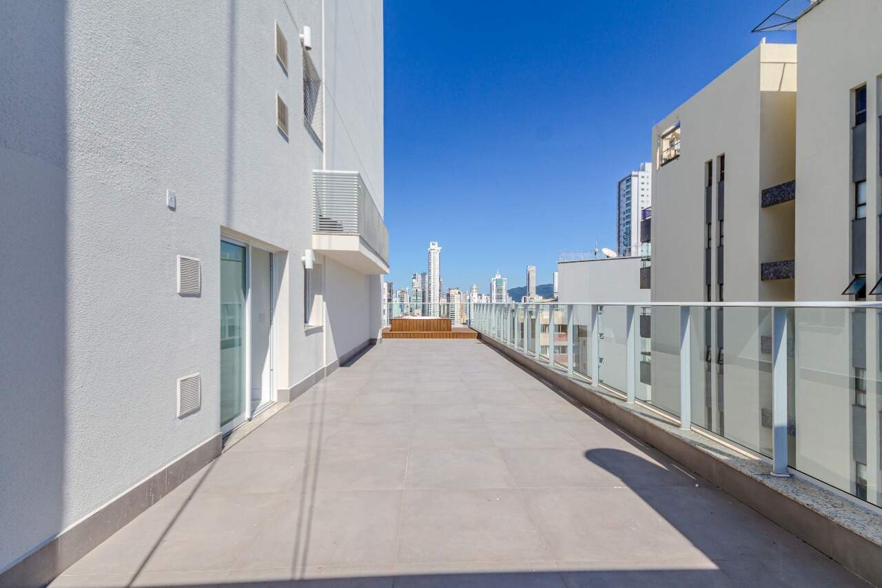 Apartamento diferenciado à venda no Centro: 