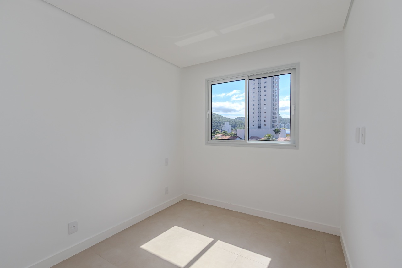 Apartamento diferenciado à venda no Fazenda: 