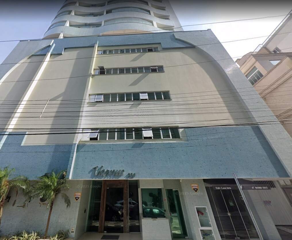 Apartamento para aluguel no Centro: 