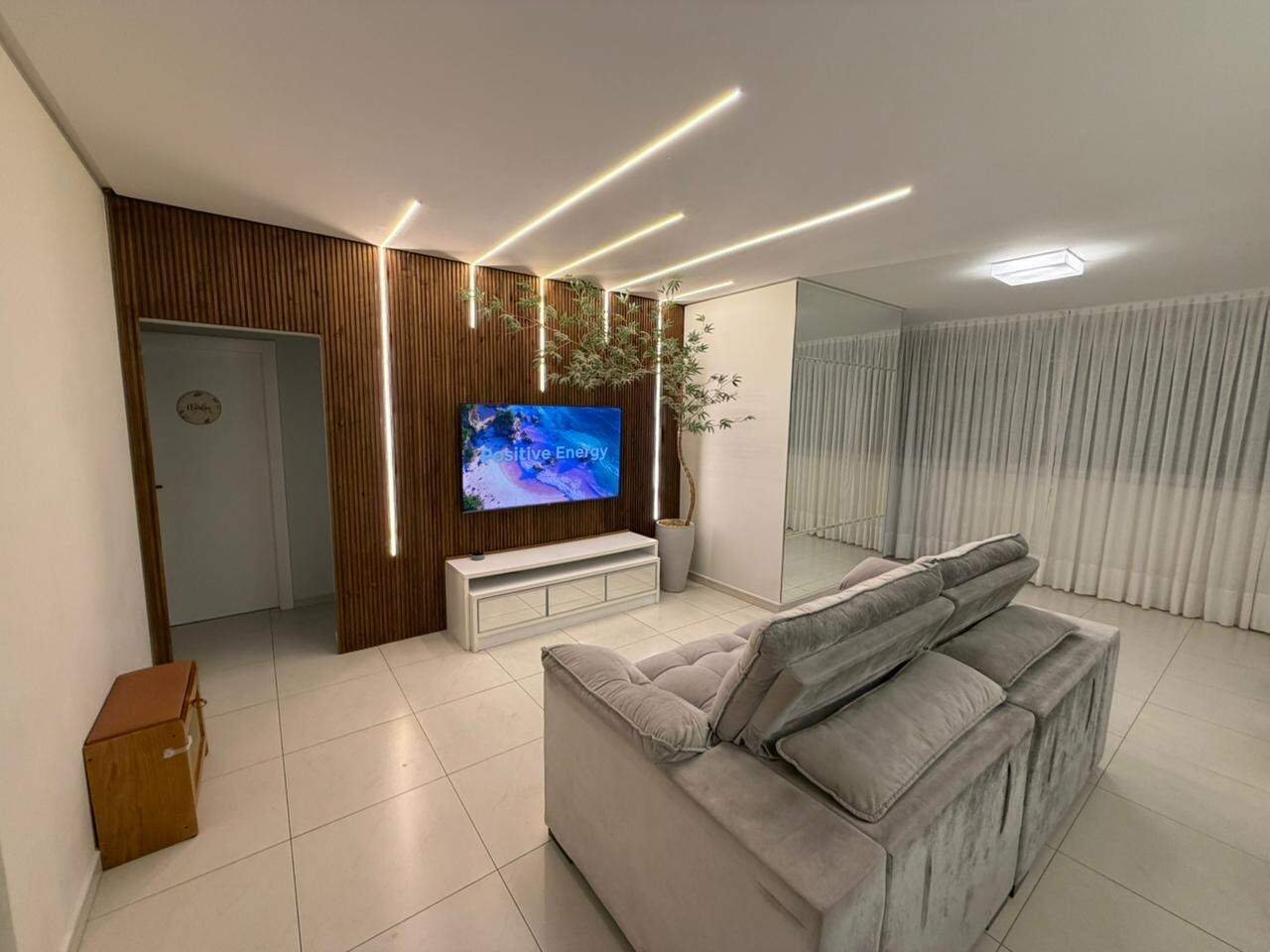 Apartamento para aluguel no Centro: 