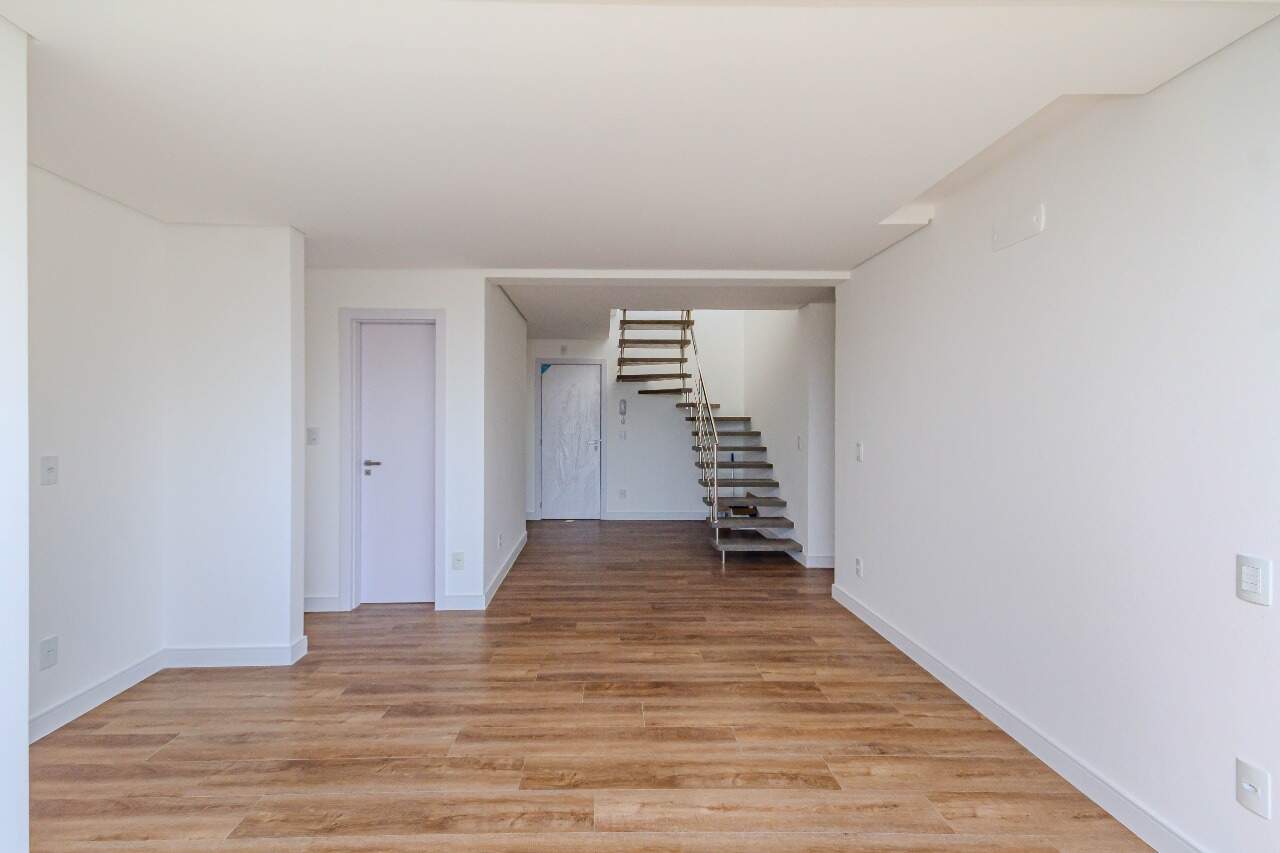 Cobertura à venda no Praia Brava: 