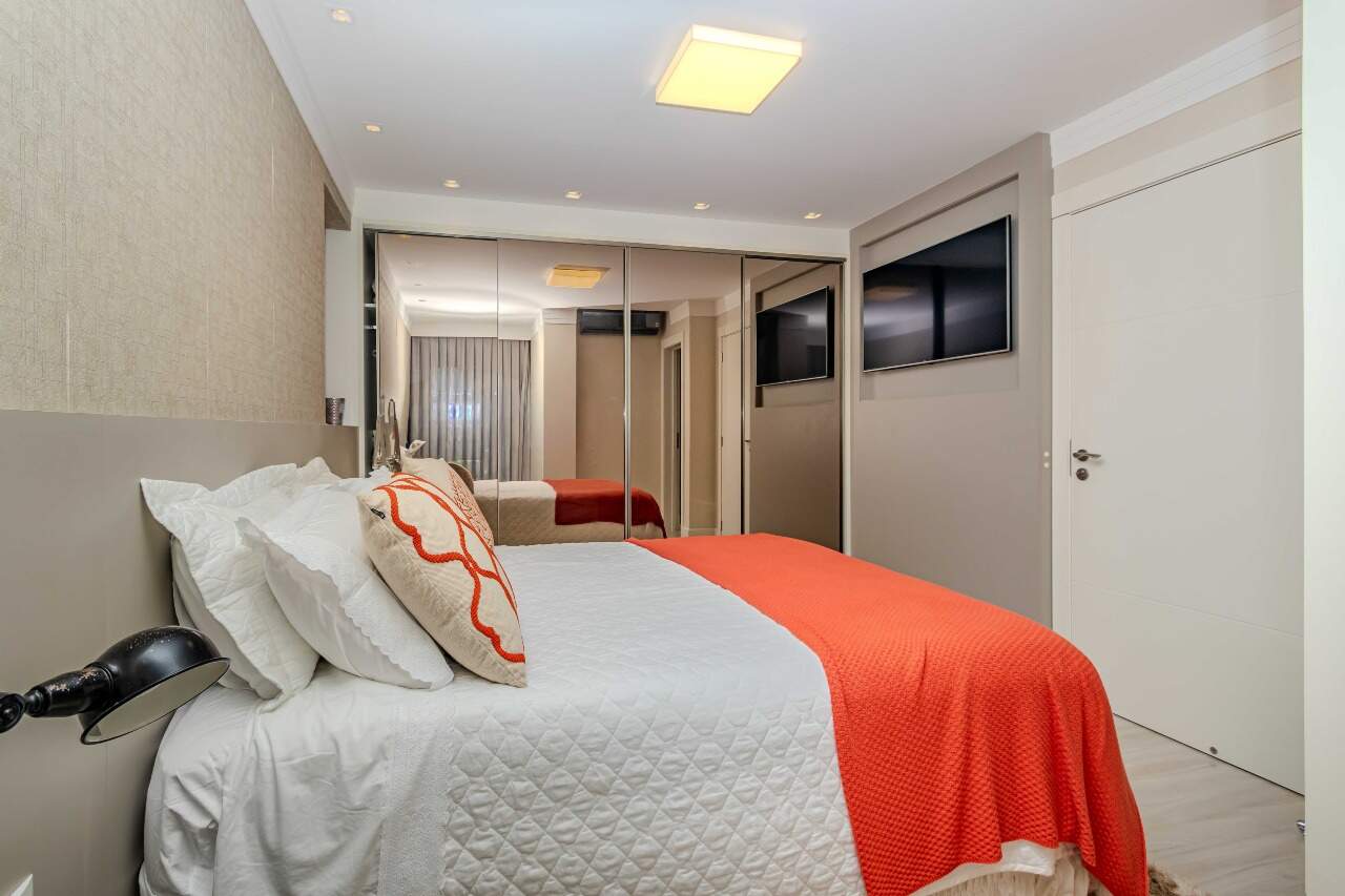 Apartamento à venda no Pioneiros: 