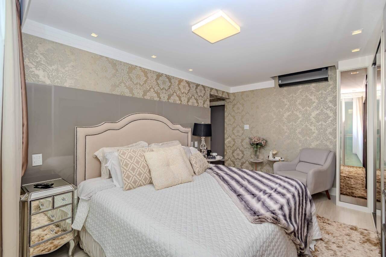 Apartamento à venda no Pioneiros: 