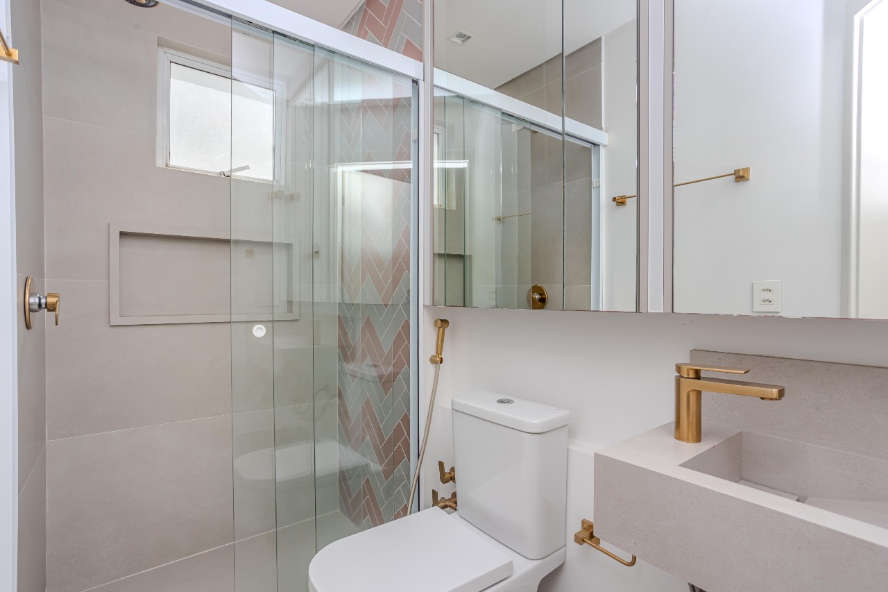 Apartamento à venda no Pioneiros: 