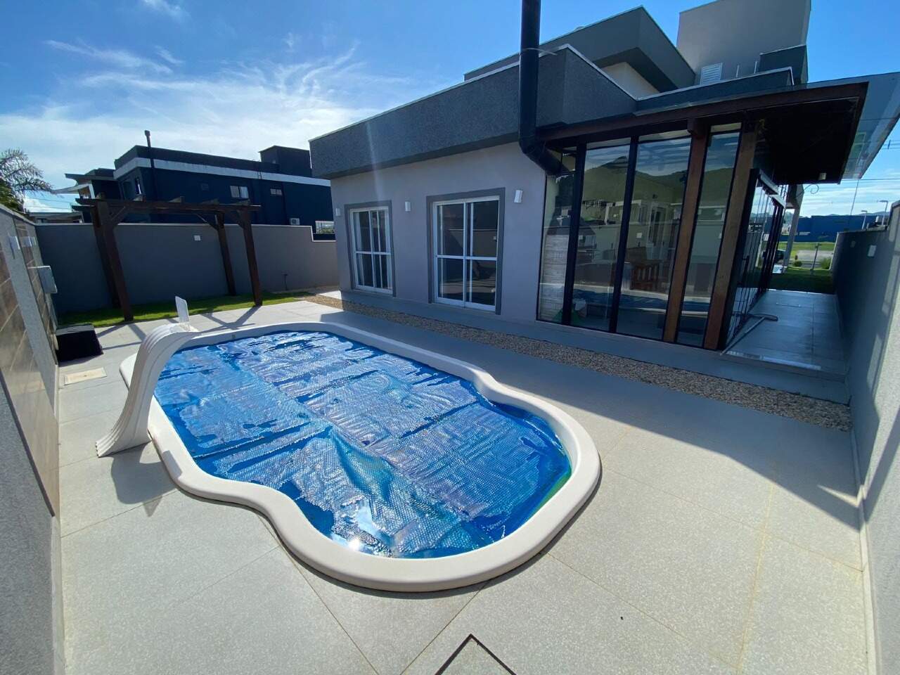 Casa de Condomínio à venda no Santa Regina : 