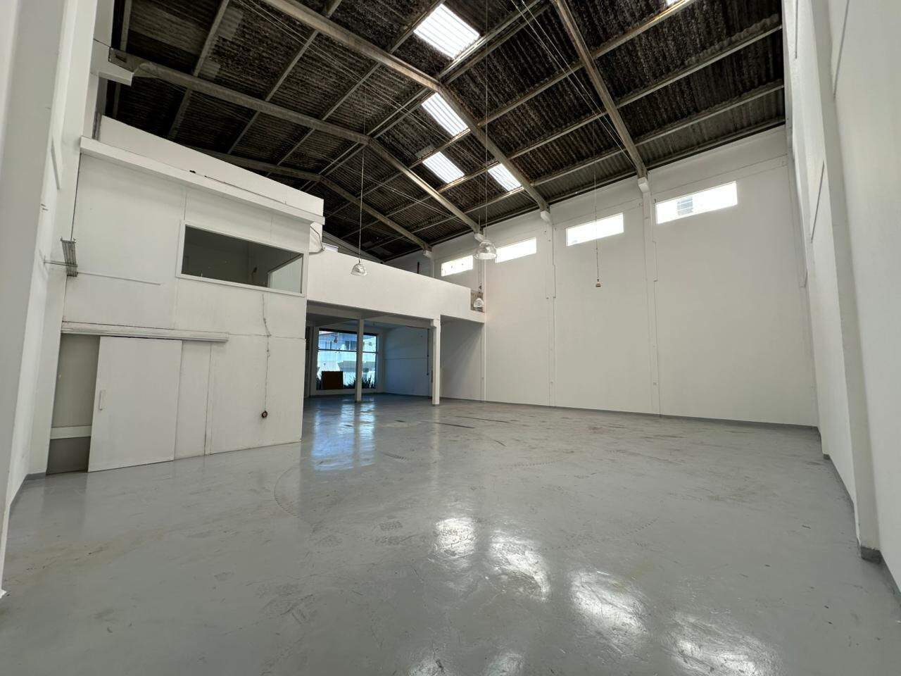 Sala Comercial para aluguel no Vila Real: 