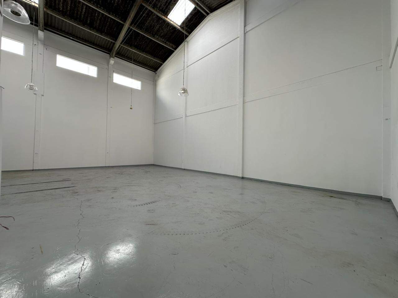 Sala Comercial para aluguel no Vila Real: 