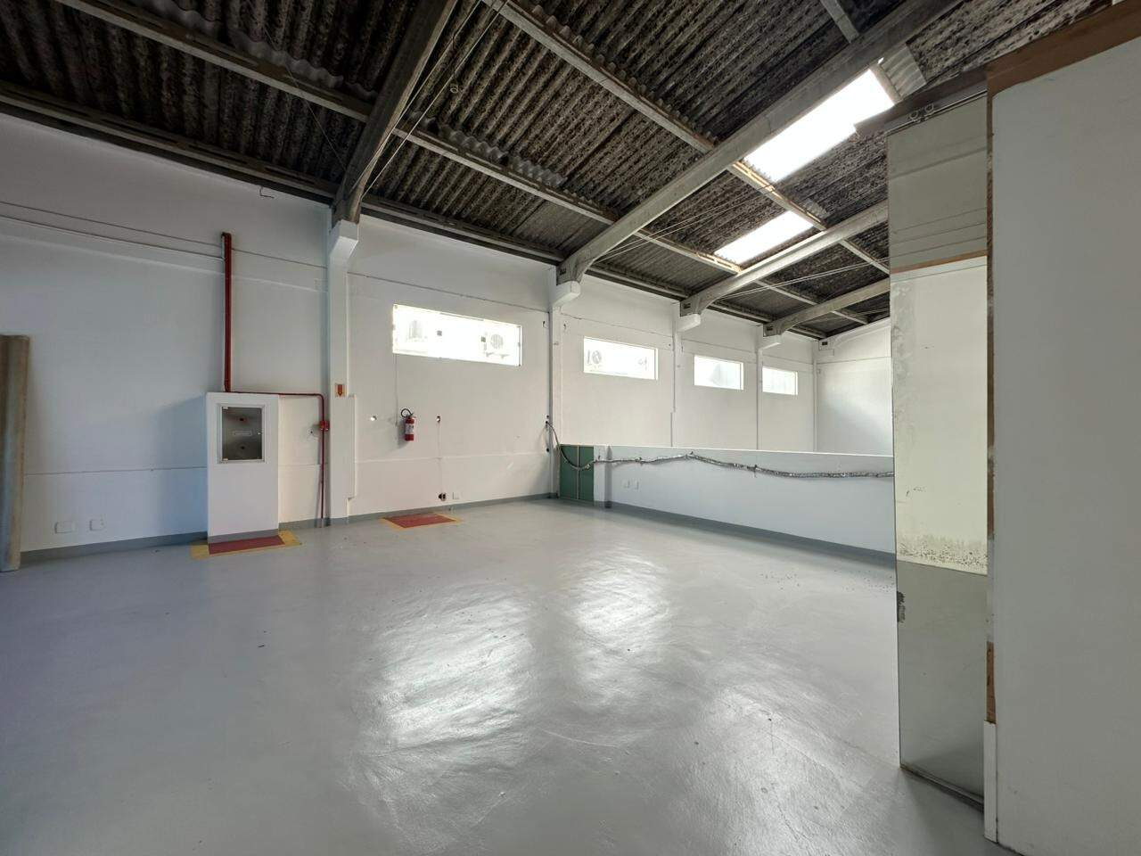 Sala Comercial para aluguel no Vila Real: 