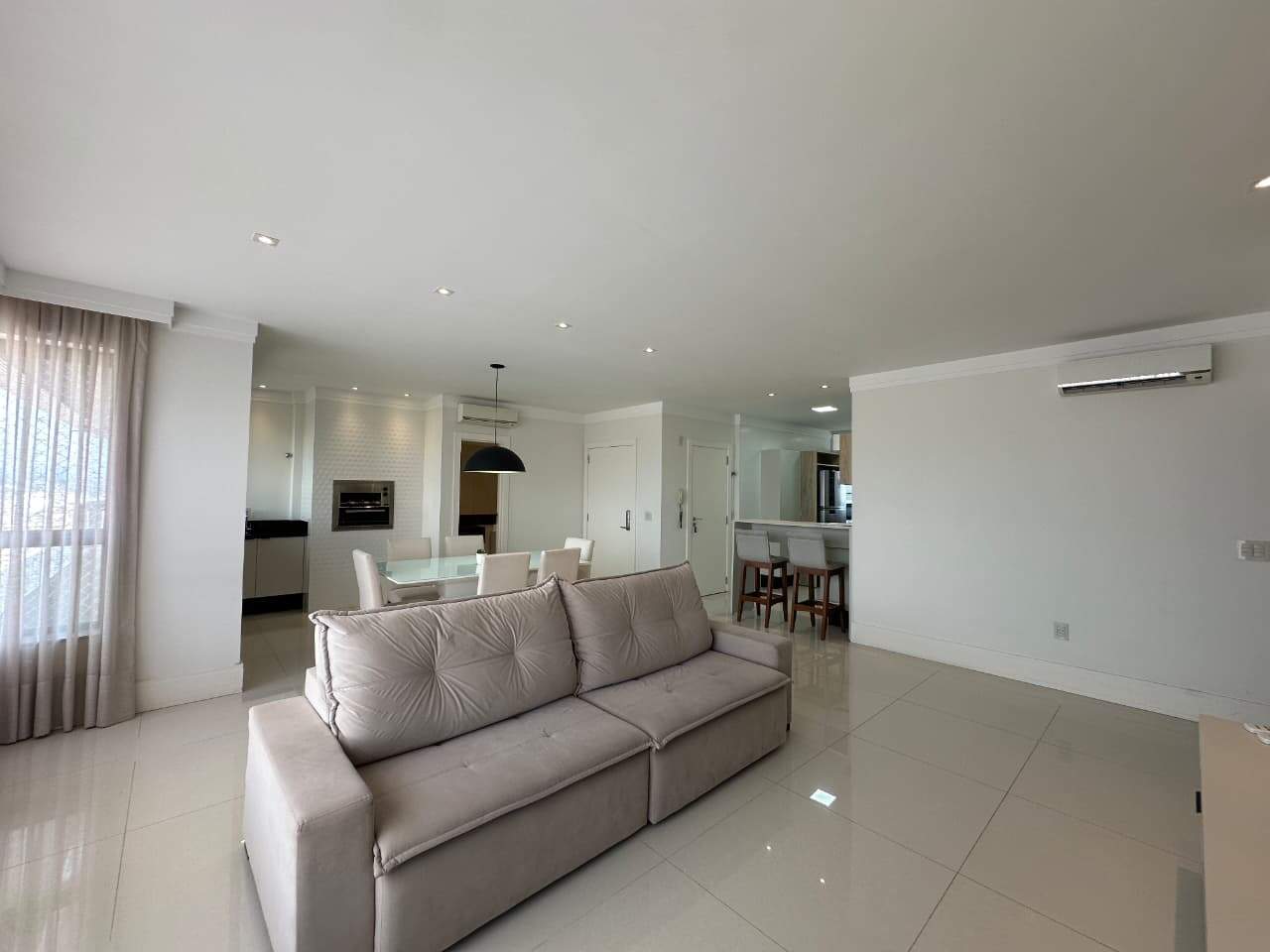 Apartamento para aluguel no Centro: 