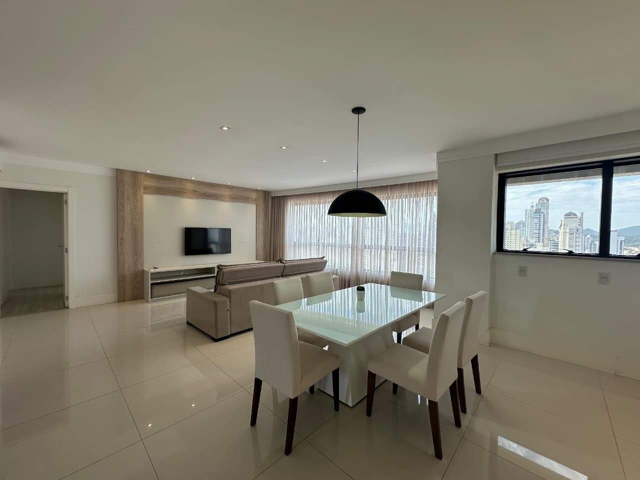 Apartamento para aluguel no Centro: 