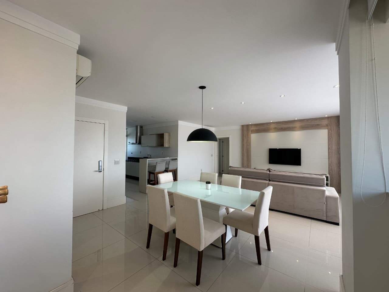 Apartamento para aluguel no Centro: 