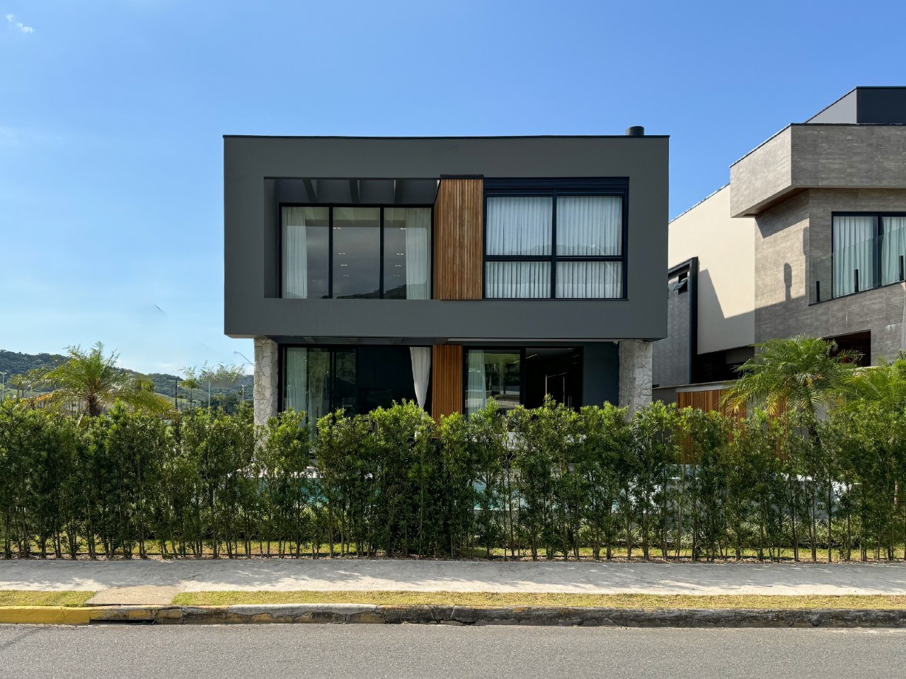 Casa de Condomínio à venda no Santa Regina : 