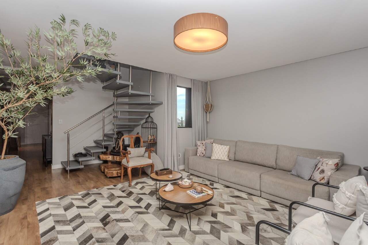 Apartamento diferenciado à venda no Praia dos Amores: 