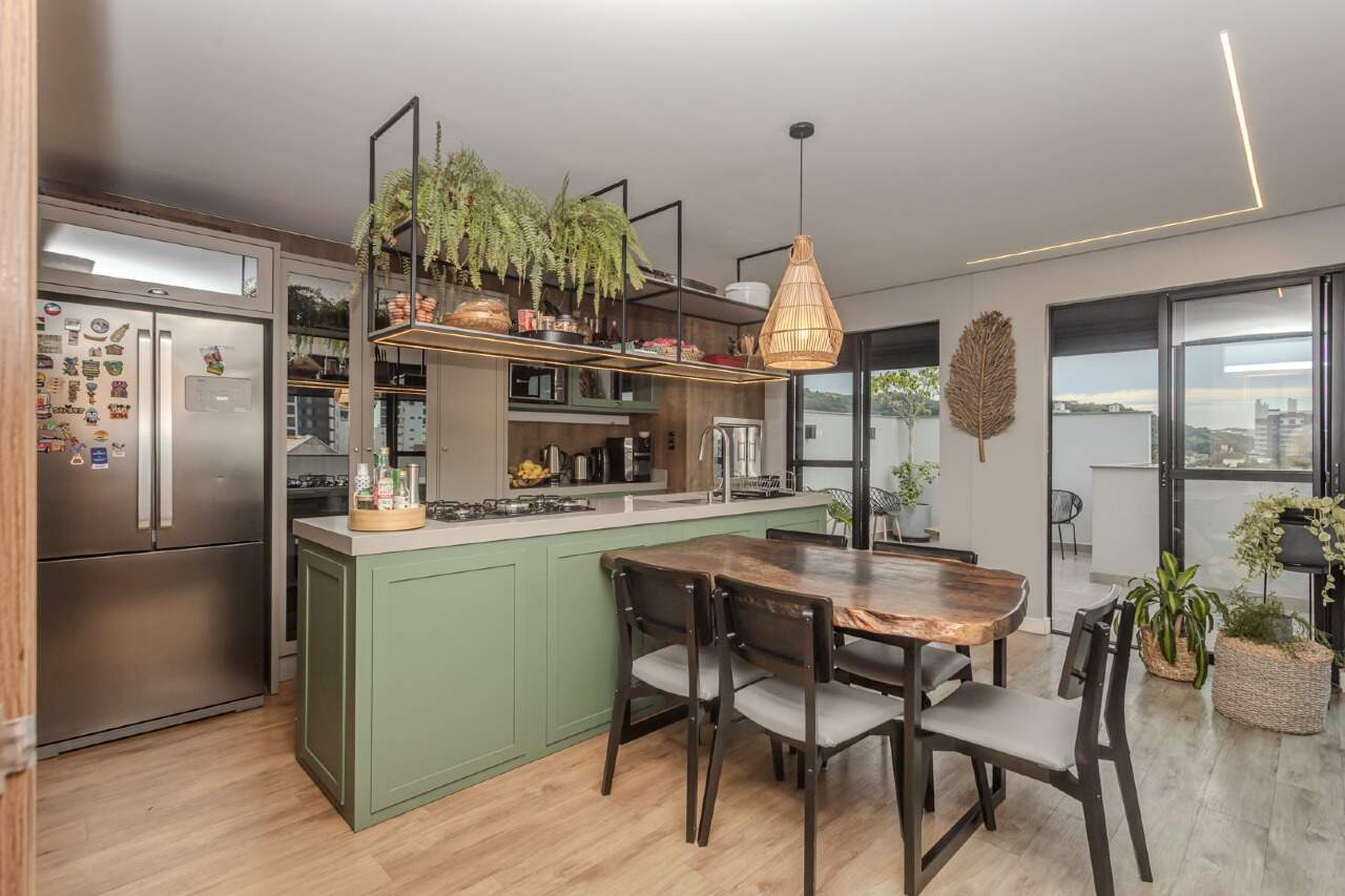 Apartamento diferenciado à venda no Praia dos Amores: 