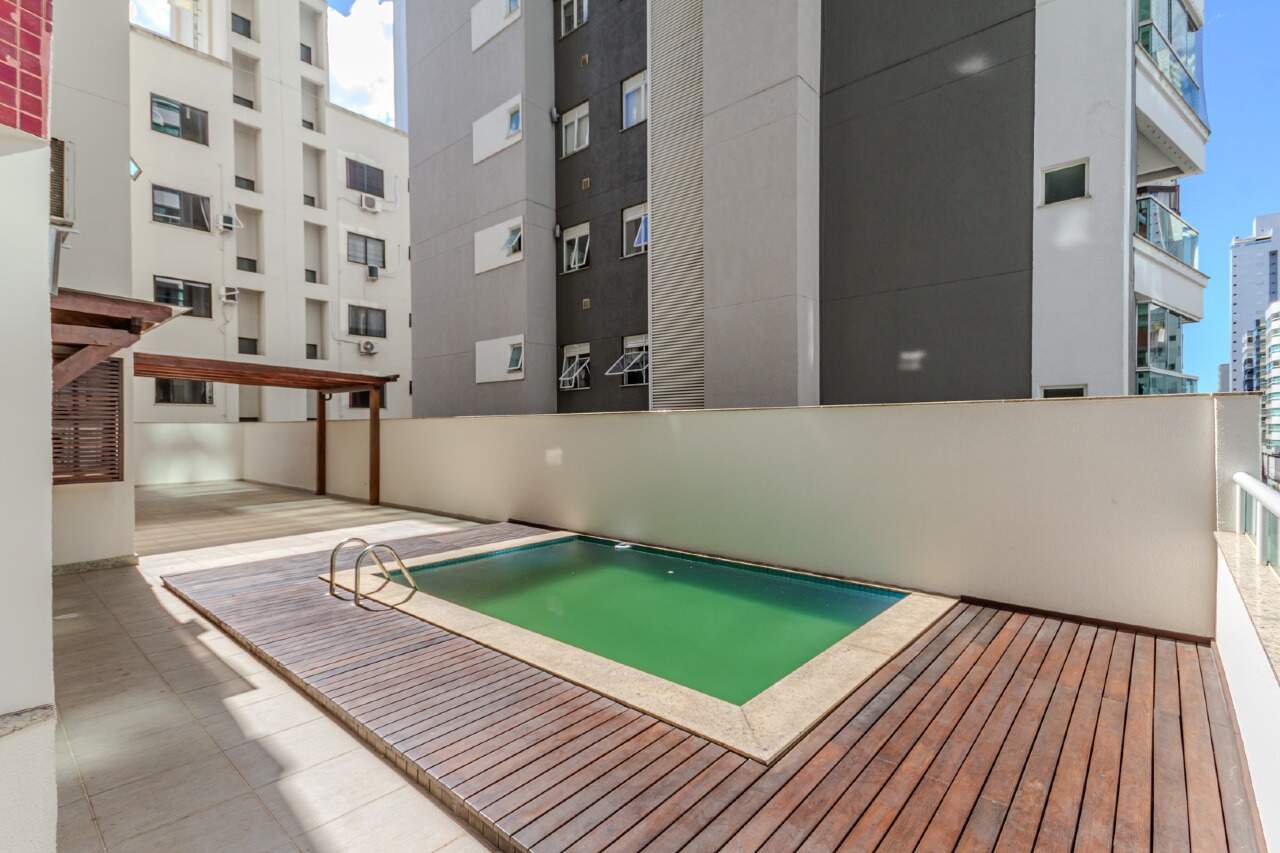 Apartamento diferenciado à venda no Centro: 