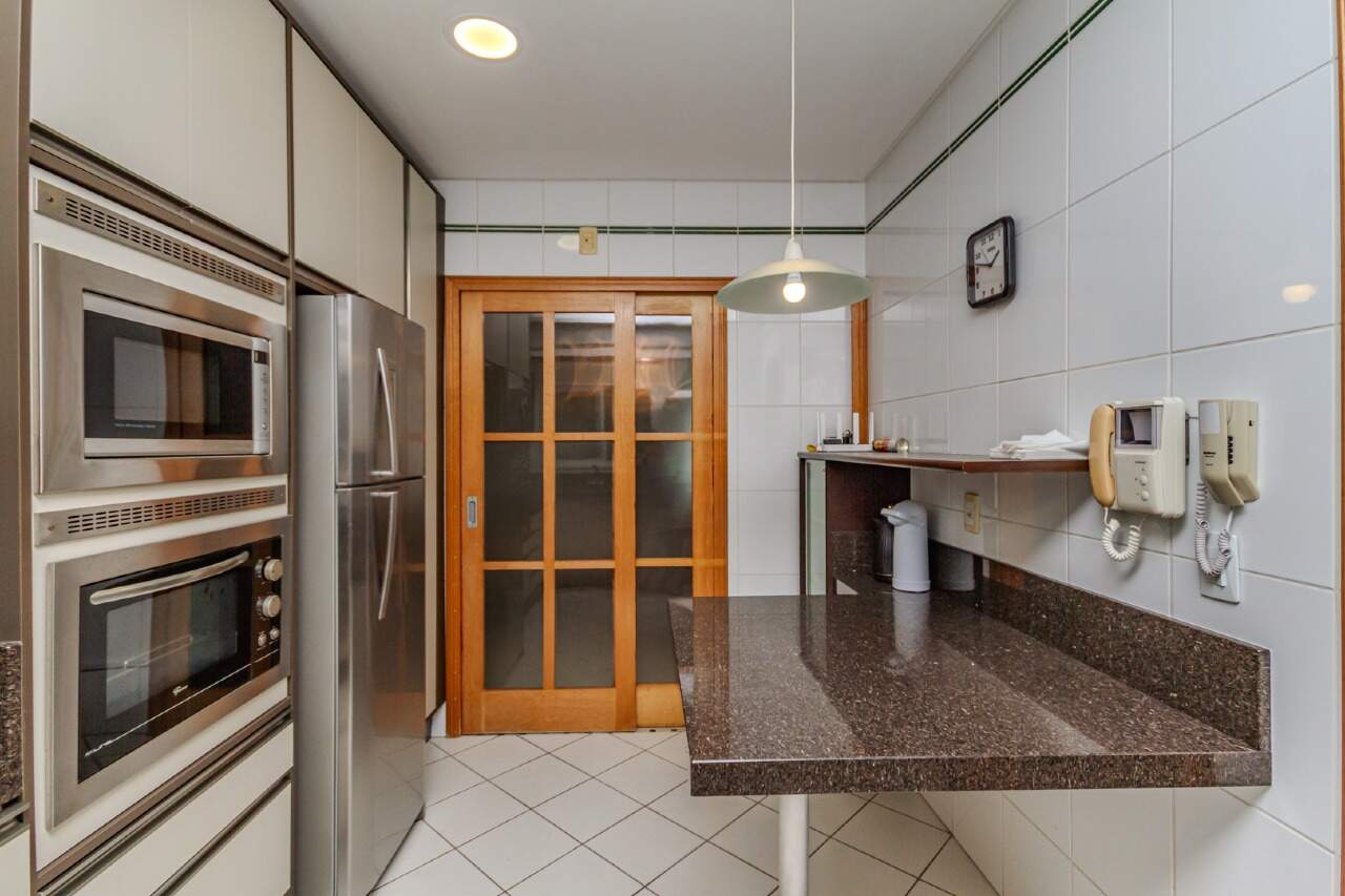 Apartamento diferenciado à venda no Centro: 