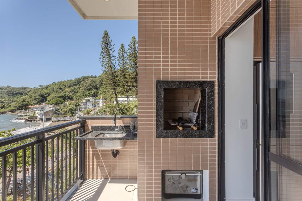 Apartamento para aluguel no Cabeçudas: 