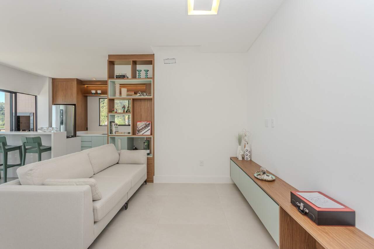 Apartamento para aluguel no Cabeçudas: 